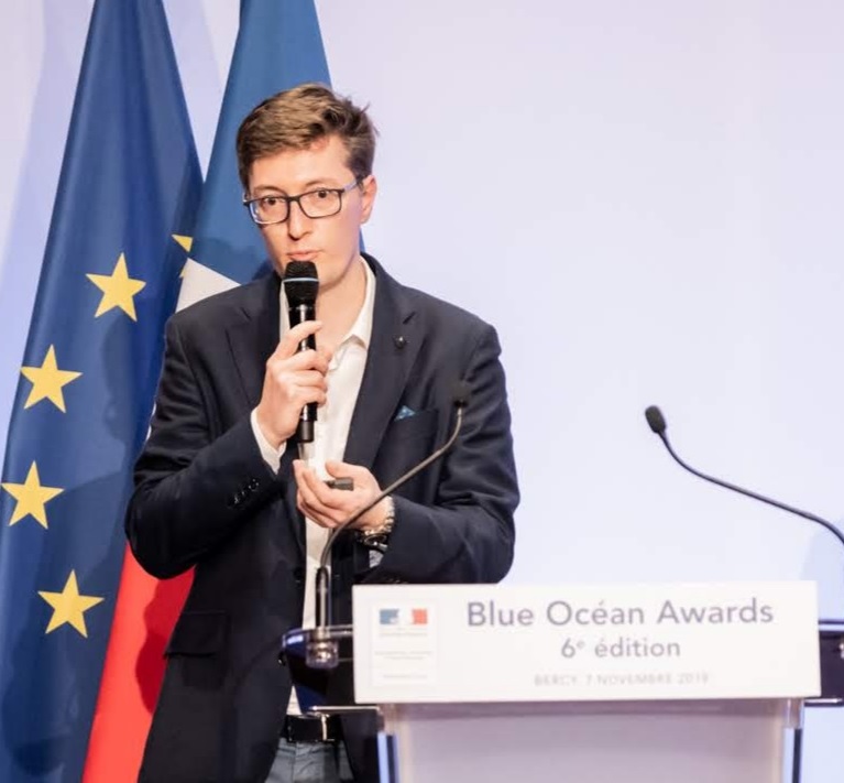 Alban ERAL Ocean Bleu une journée chez dav